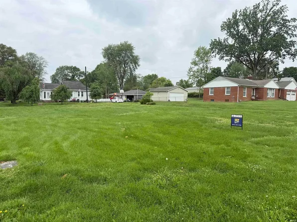 4702 Oak Hill Rd, Evansville, IN 47711