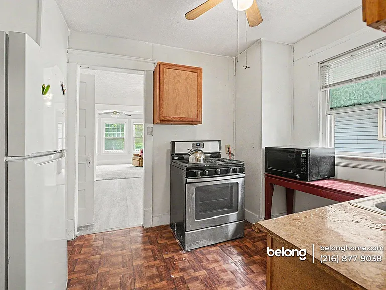 1516 E 118th St #2 — Photo 7