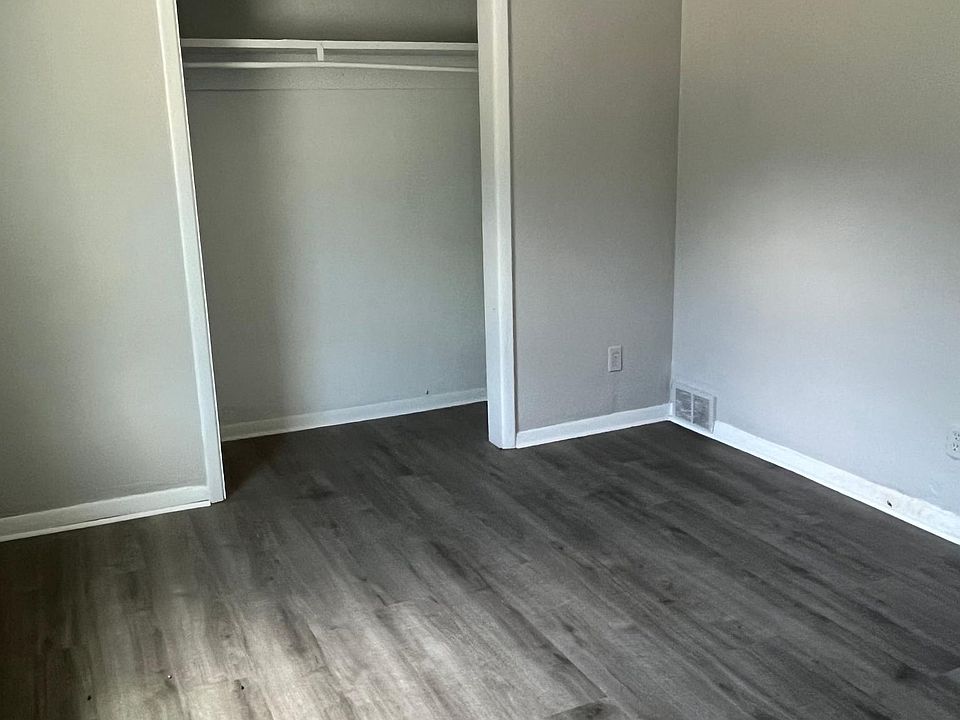 123125 Clinton Ave Oakdale PA Zillow