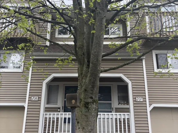 60 Old Town Road #207, Vernon, CT 06066