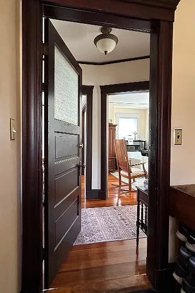 Welcome to out beloved, sunny 3rd and 4th floor duplex!