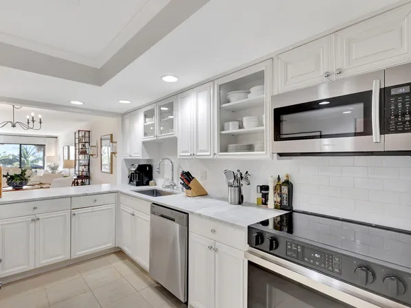 1030 U S Highway One #209, North Palm Beach, FL 33408