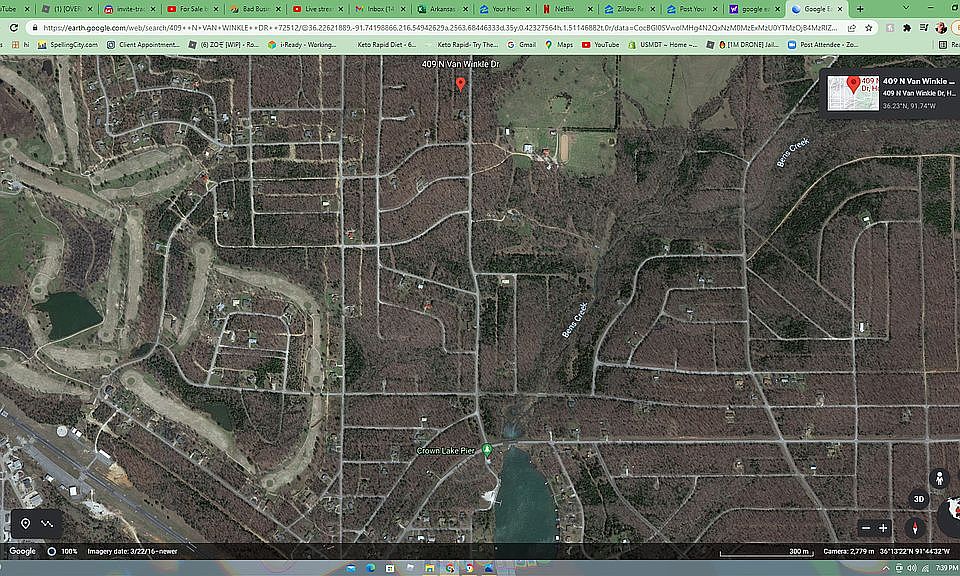 2nd image of 409 N Van Winkle Dr