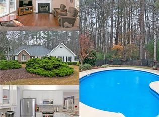 215 Drumcliff Ct, Tyrone, GA 30290