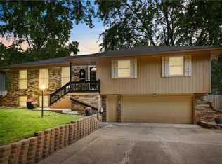 12911 Smalley Ave, Grandview, MO 64030