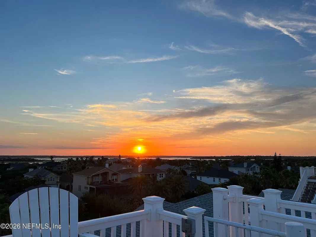 4 bed, 4.0 bath, 2890 sqft, $5,600 — Photo 4