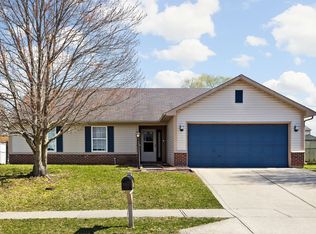 353 Brixton Woods West Dr, Pittsboro, IN