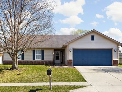 353 Brixton Woods West Dr, Pittsboro, IN, 46167
