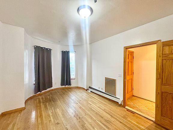 3rd image of 8789 19th Ave #1