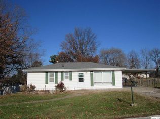 5129 Ri Dora Dr, Quincy, IL 62305