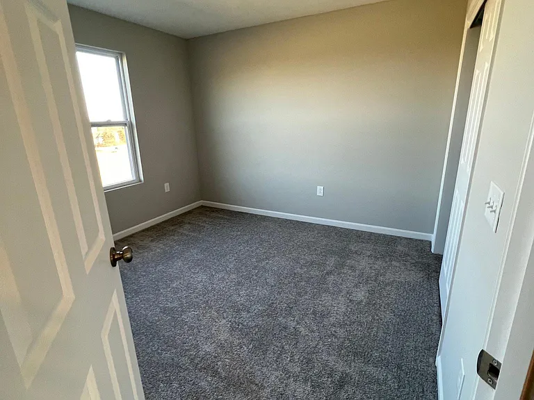 5559 Eagle Ct — Photo 8