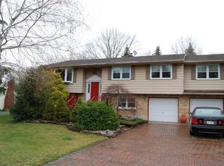 3660 Helen St, Bethlehem, PA 18017