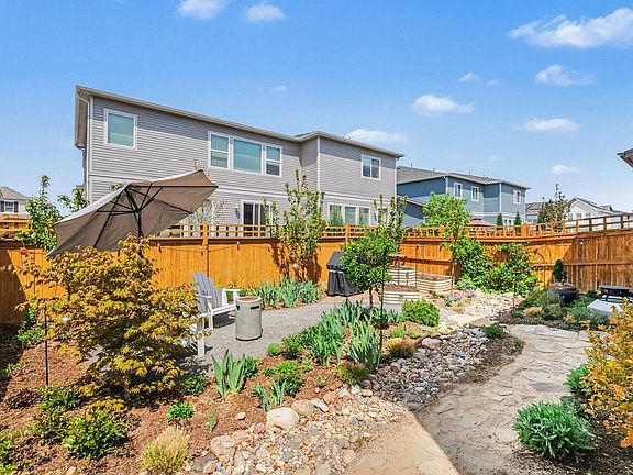 2nd image of 4453 Barrow Ln