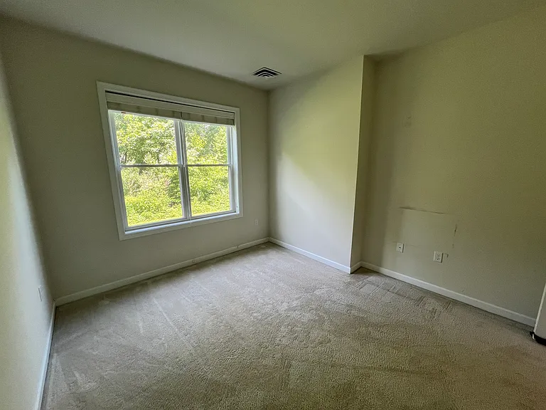 90 Trotter Rd #107 — Photo 40