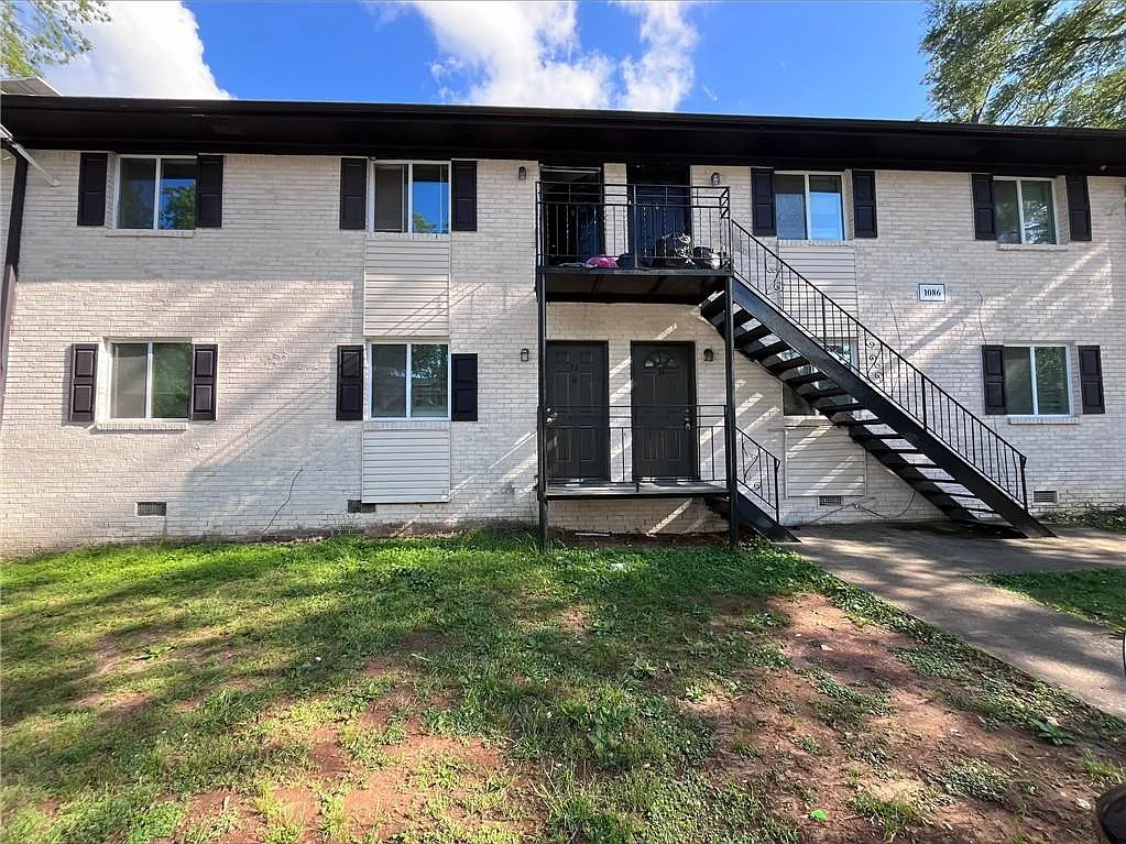 2 bed, $1,150 — Photo 4