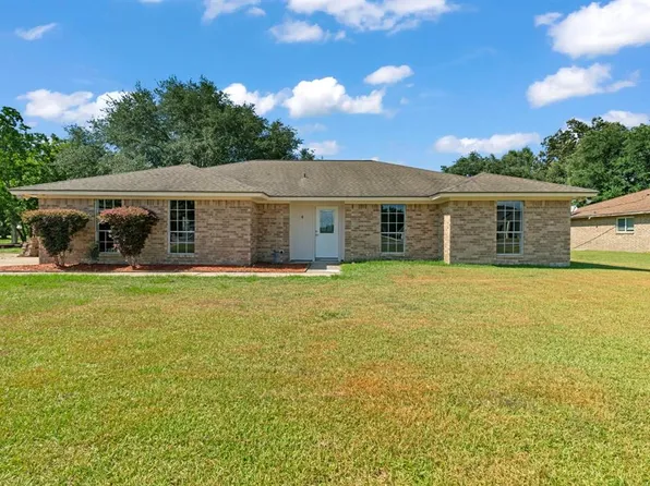 1011 Belton Lane, Anahuac, TX 77514
