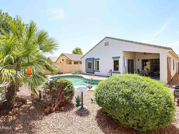 136 W DEXTER Way, San Tan Valley, AZ 85143