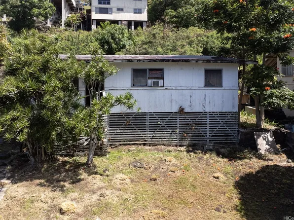 756 Iaukea St, Honolulu, HI 96813