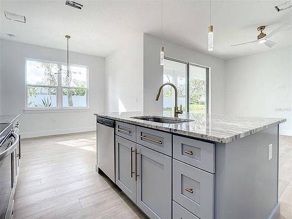 5th image of 2861 Ulmer Ct