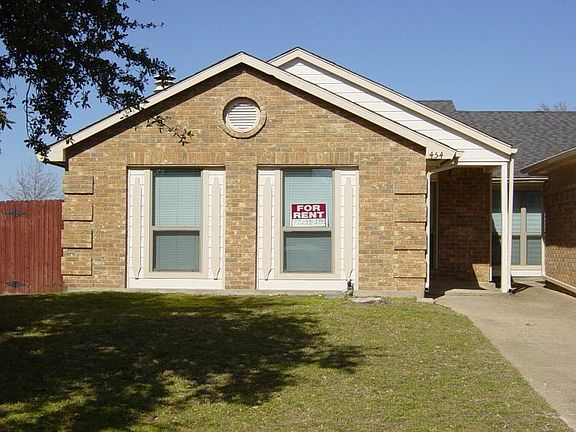 2nd image of 454 Whitley St