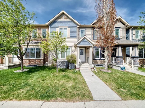 553 Windstone Cmn SW, Airdrie, AB T4B 3T3