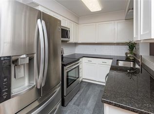 3401 30th St, Des Moines, IA 50310