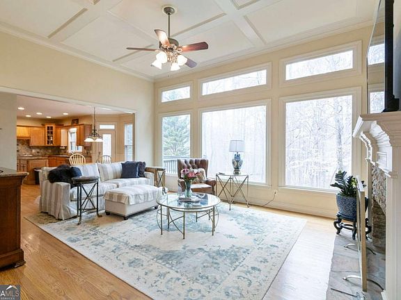 4th image of 202 Davis Mill Rd