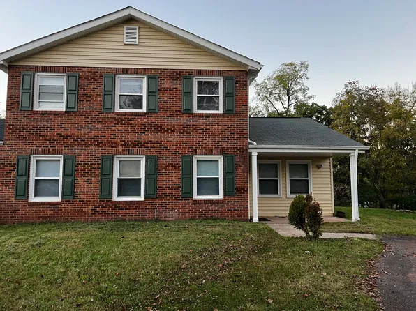 415 Harding Ct #Na, Sterling, VA 20164