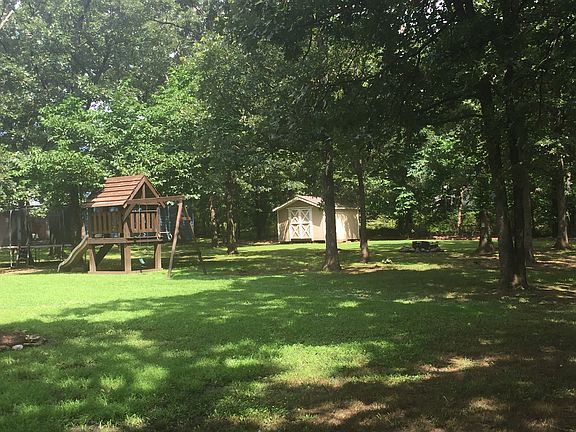 4th image of 7391 SE Gilstrap Ln