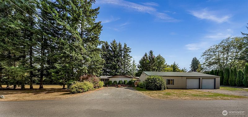2nd image of 6086 Dragonfly Lane