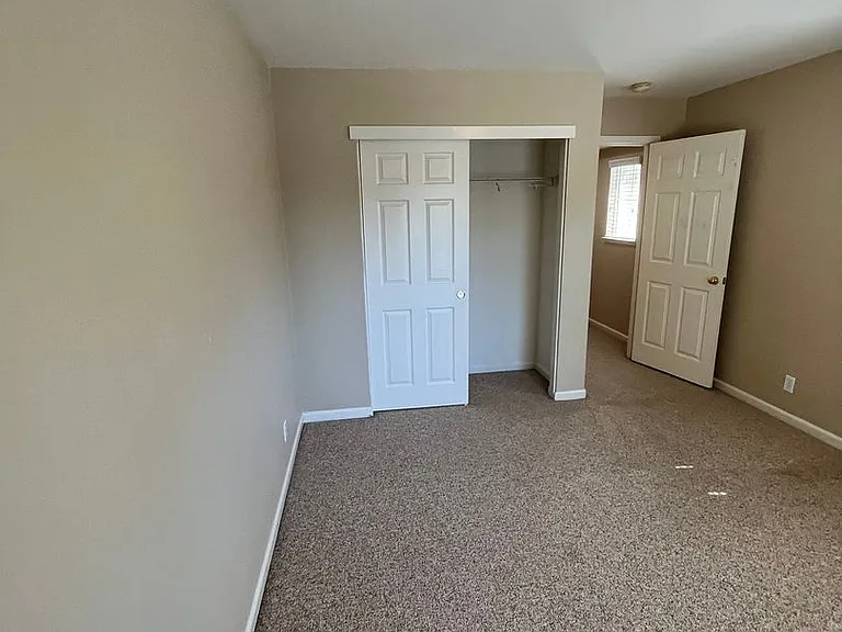 1520 Manzanita Way — Photo 24