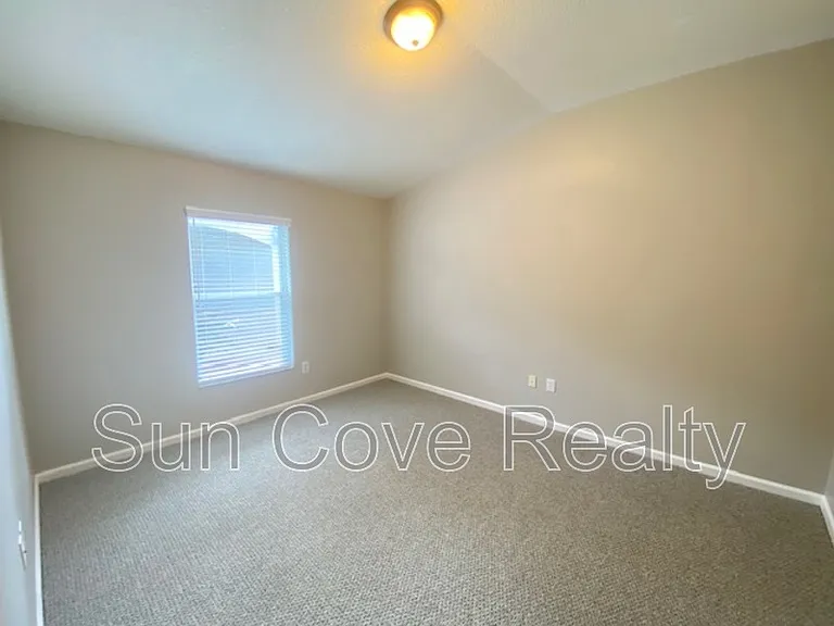5107 Gato Del Sol Cir — Photo 24