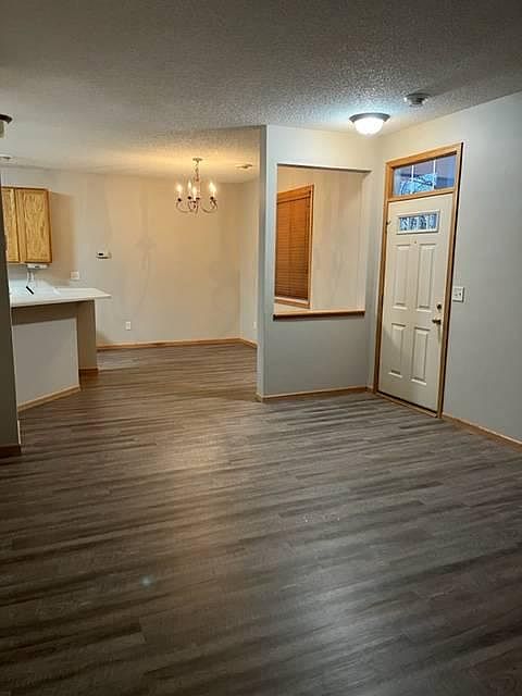 1st image of 31 River Woods Dr W
