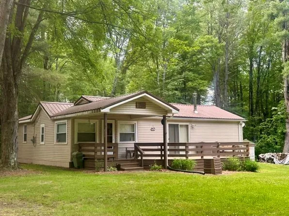 3883 Guitonville Rd, Marienville, PA 16239