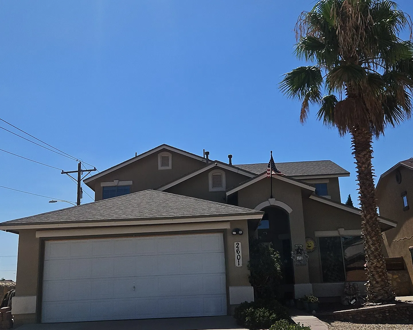 4 bed, 2.5 bath, 1821 sqft, $2,100 — Photo 2