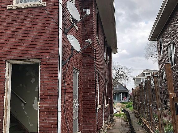 4th image of 24 N Thorpe St