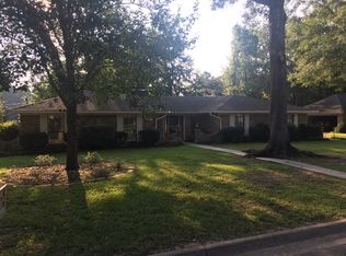 814 University Dr, Carthage, TX 75633