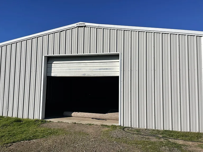 5358 S Pacific Hwy — Photo 19