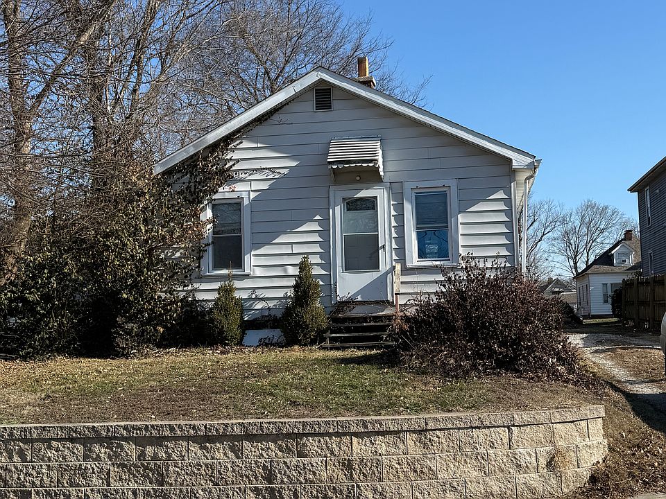 1st image of 421 Plum St