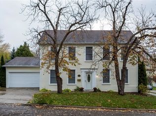 315 S 7th St, Saint Clair, MI