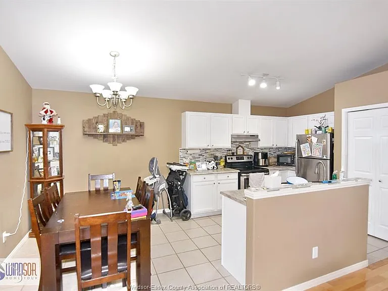 1003 Silverdale Dr #UPPER — Photo 24
