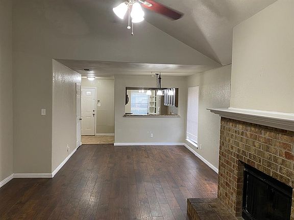4th image of 2505 Bamberry Dr