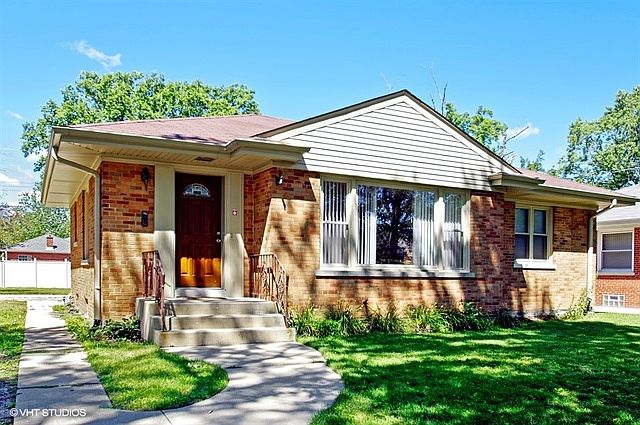 1st image of 6322 N Kedvale Ave