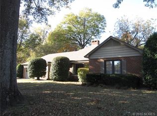 501 Honor Heights Dr, Muskogee, OK 74401