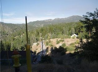 2395 Chicago Dr, Running Springs, CA 92382