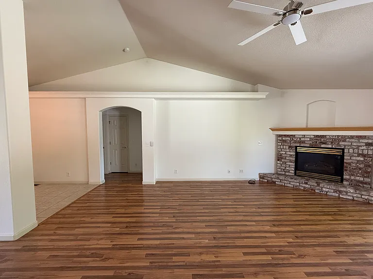1267 San Pablo Ct — Photo 23