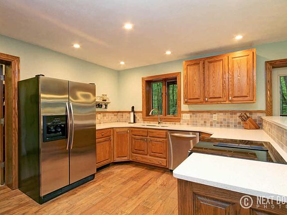 2nd image of 8383 Bolt Dr SE