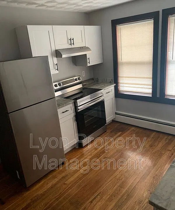 313 High St #2F