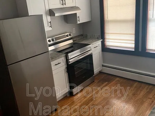 313 High St #2F, Woonsocket, RI 02895