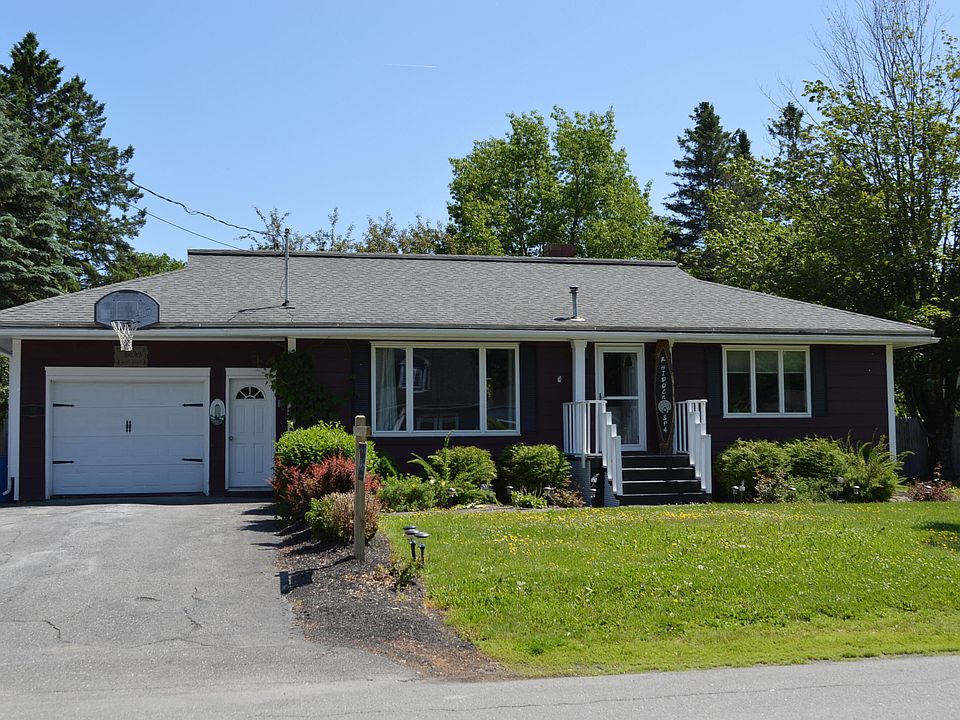 16 High Street, Fort Kent, ME 04743 Zillow